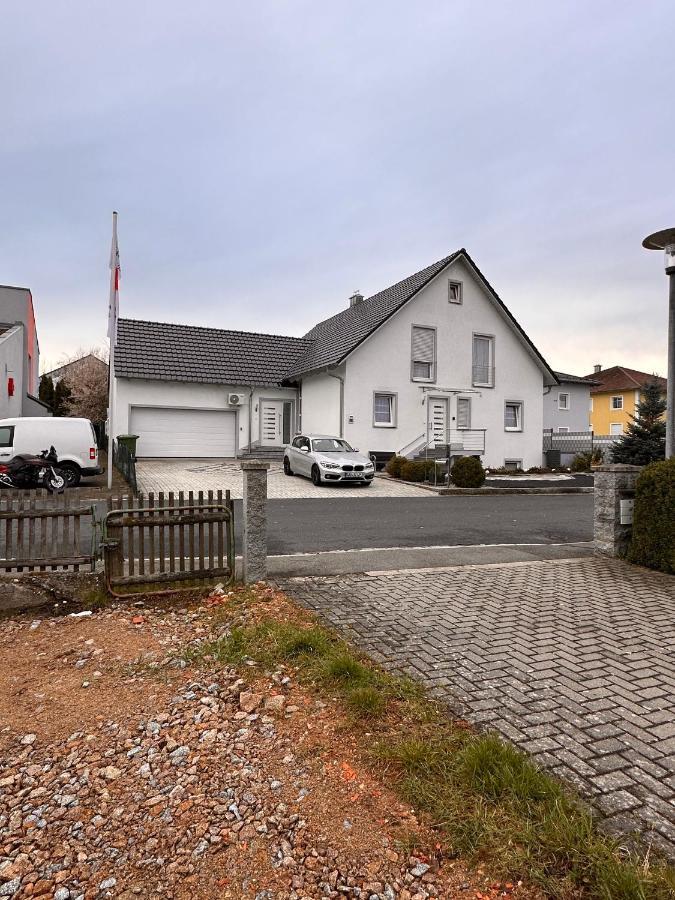 Studio-Appartement Neunburg Vorm Wald Exteriér fotografie